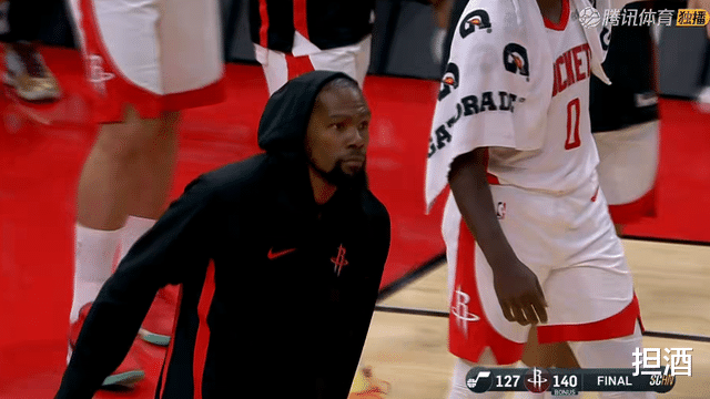 关于杜兰特全面发挥，带队大胜对手取得胜利的信息