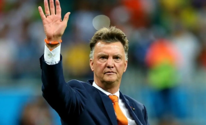 包含荷兰队迎来一位全新的主教练的词条