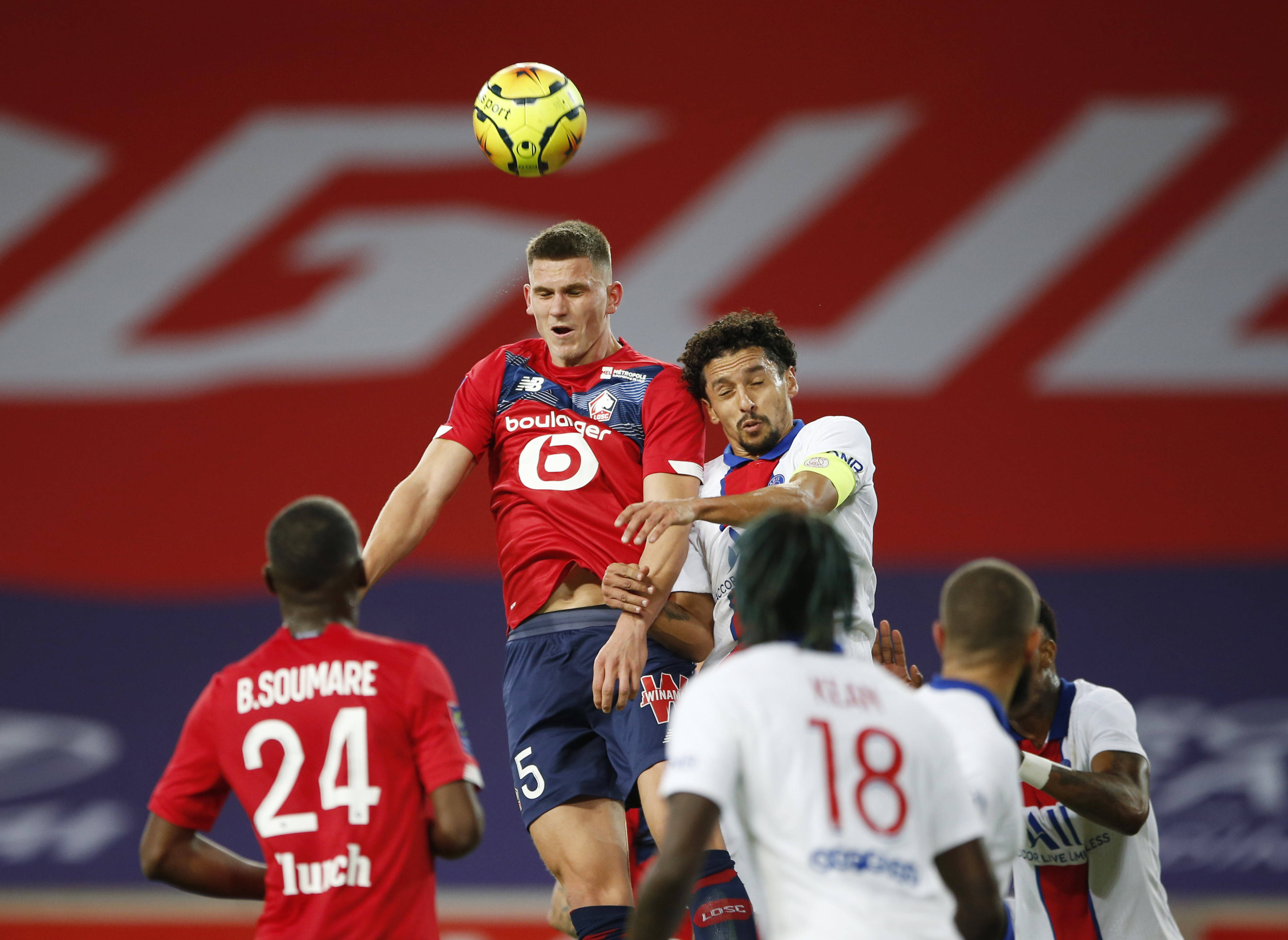 足球传统豪门队伍交手,谁能笑到最后?的简单介绍 足球传统豪门队伍交手,谁能笑到最后?的简单介绍