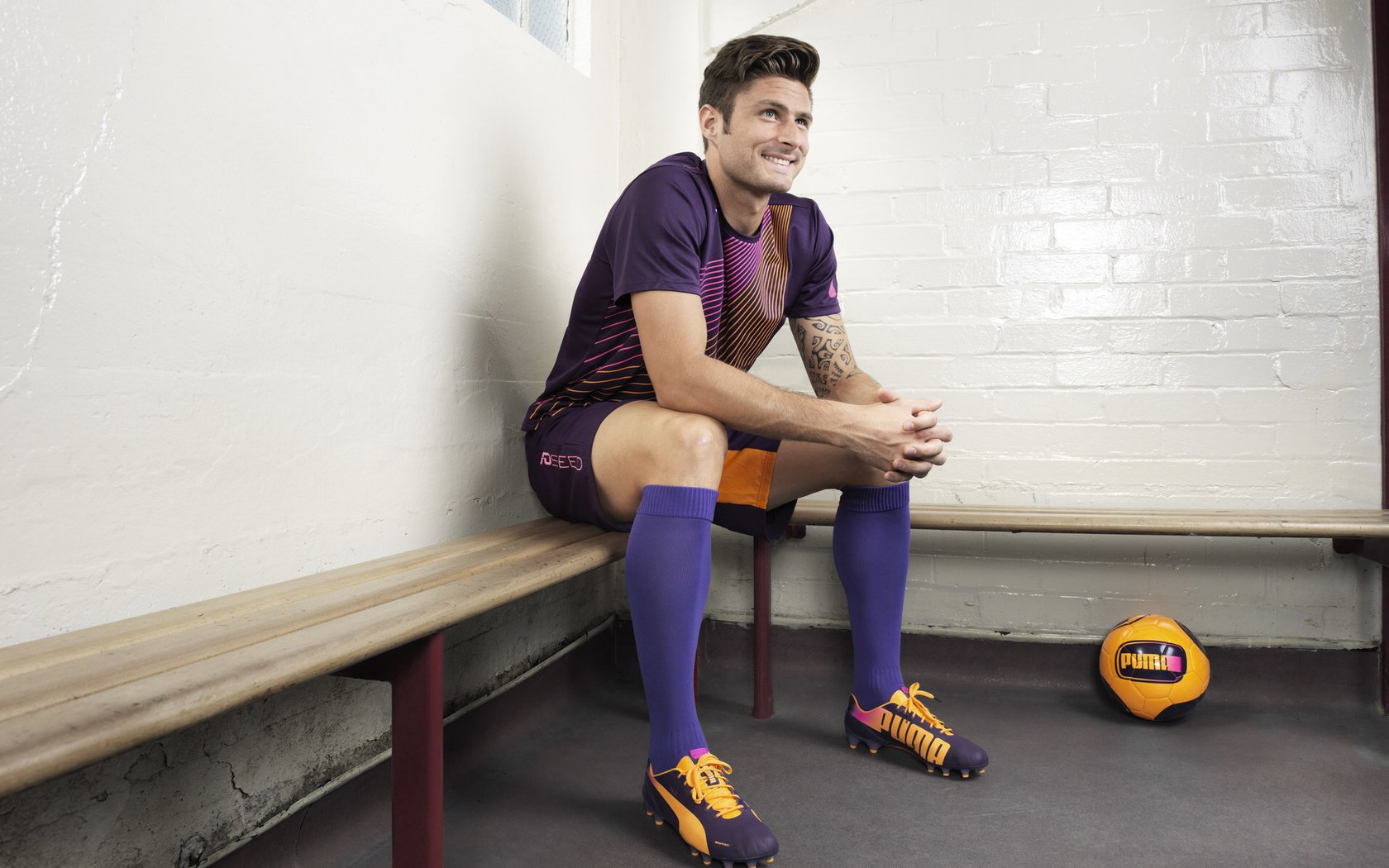 开拓者踏平魔术，布克赛后评分拉满